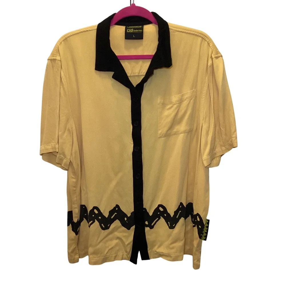 Peanuts Charlie Brown Zigzag Button Down Shirt Yellow Black Mens Lrg Cedar Fair